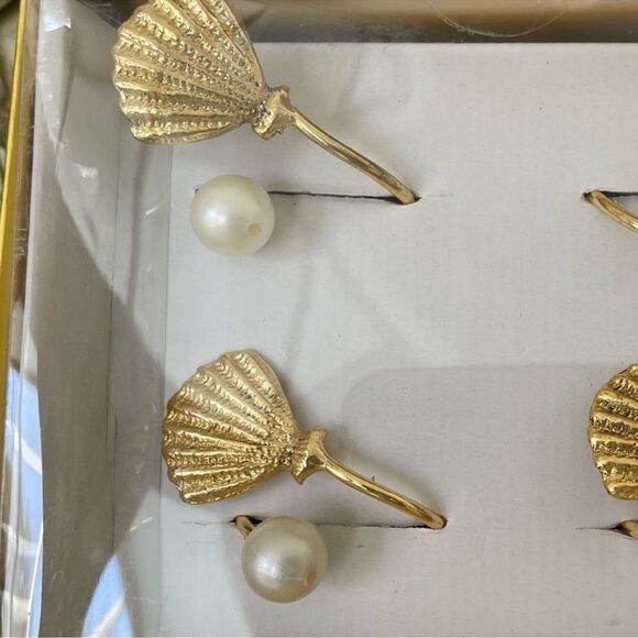 New BRASS SHELL/PEARL NAPKIN RING - Picture 2 of 7